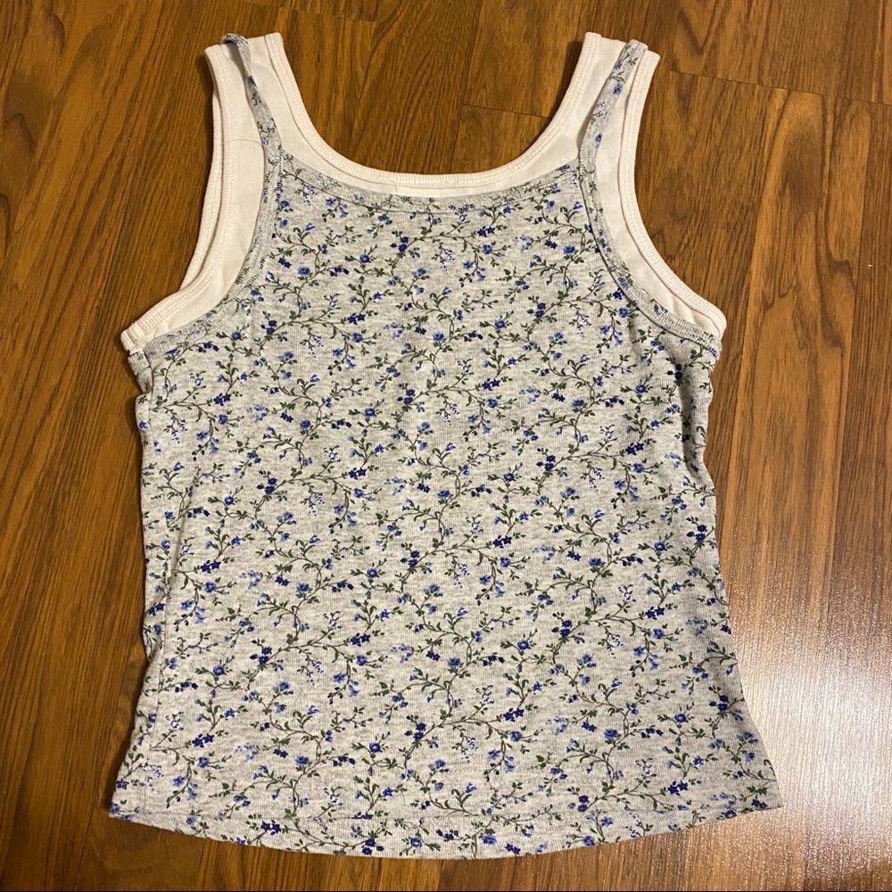 KNITWORKS 90’s layered look tank - Picture 2 of 7